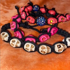 Three piece skull bracelets💀